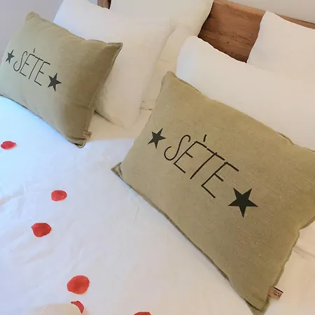Amourette A Appartement