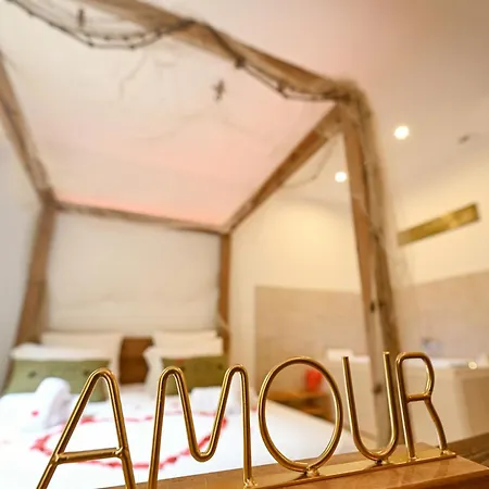 Amourette A Appartement